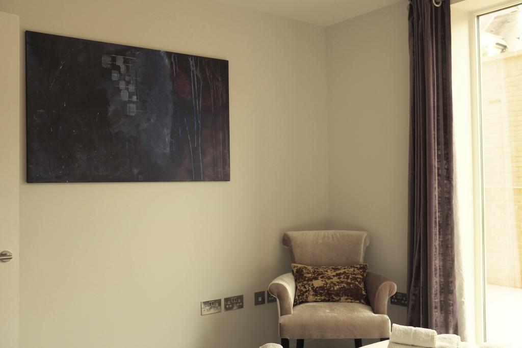 Pinnacle Residences- Vesta Apartments ケンブリッジ エクステリア 写真